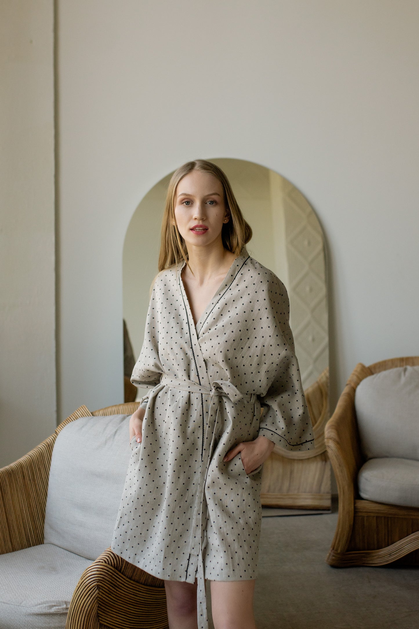 COCO PRINT LINEN MINI ROBE - POLKA DOT, LINA MINI HALĀTS - PUNKTIŅU