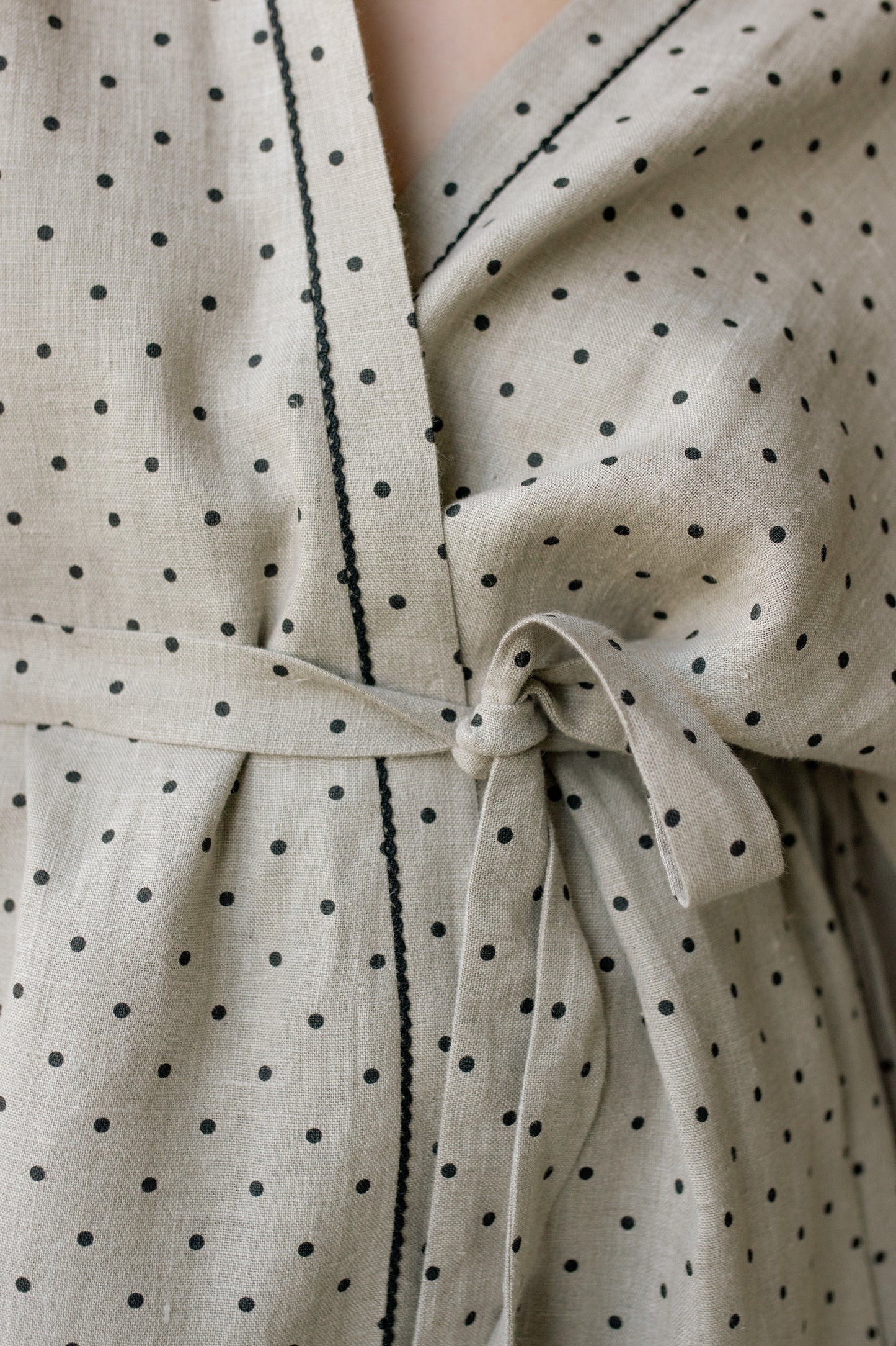 COCO PRINT LINEN MINI ROBE - POLKA DOT