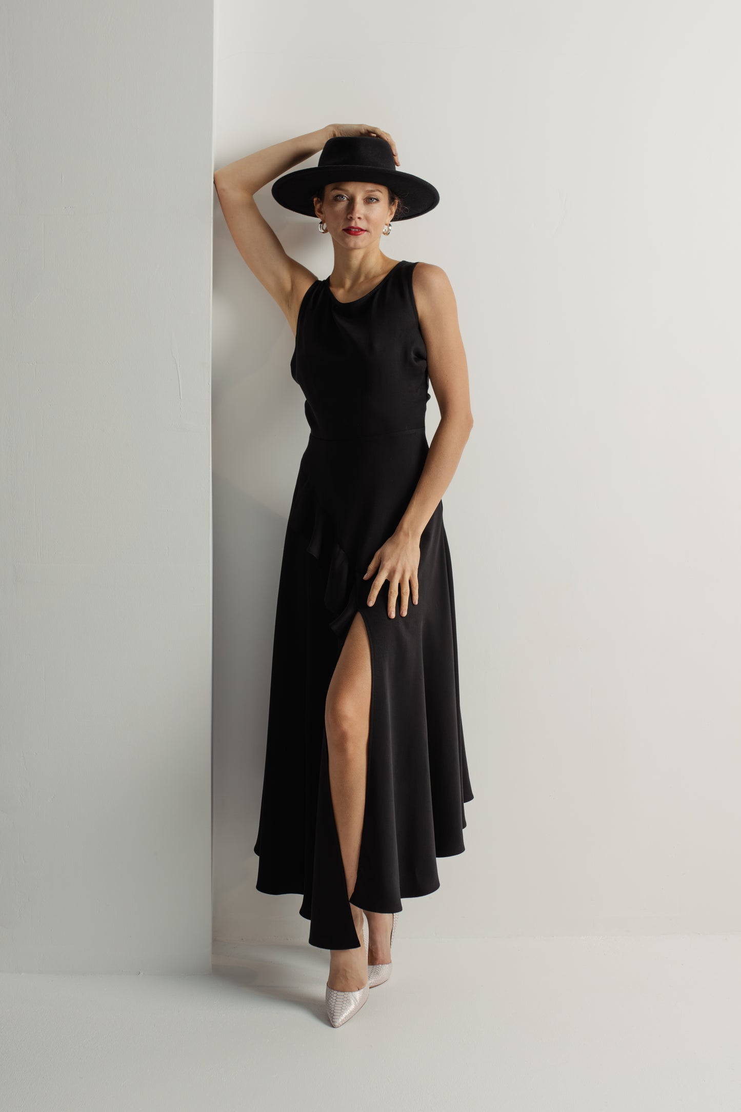 ASPEN ASYMMETRIC TENCEL™ MAXI DRESS - BLACK