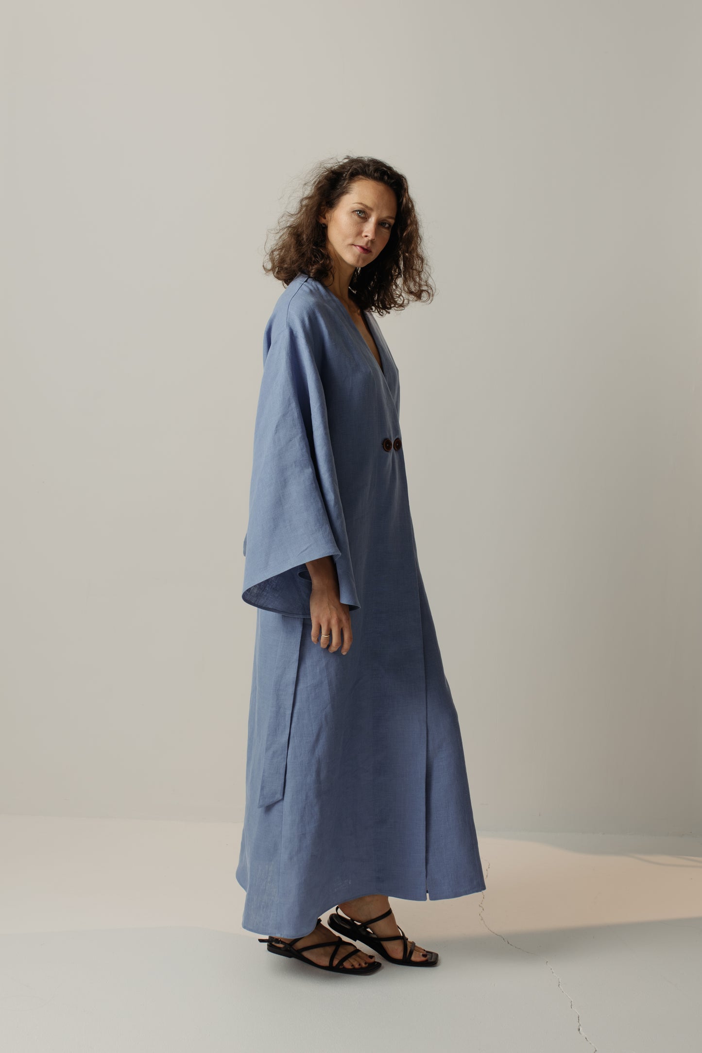 GRACE LINEN MAXI ROBE WITH BUTTONS - BLUE