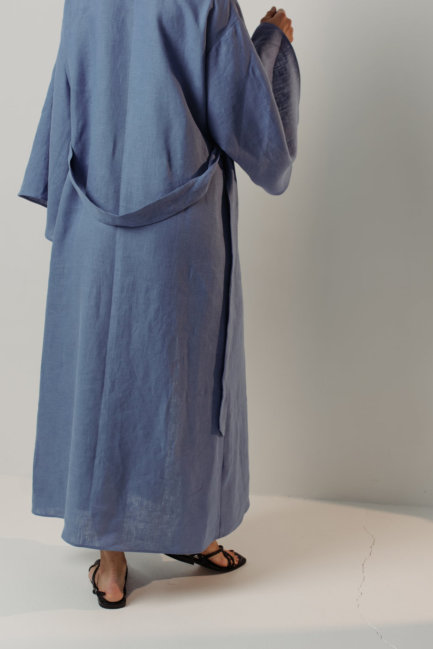 GRACE LINEN MAXI ROBE WITH BUTTONS - BLUE