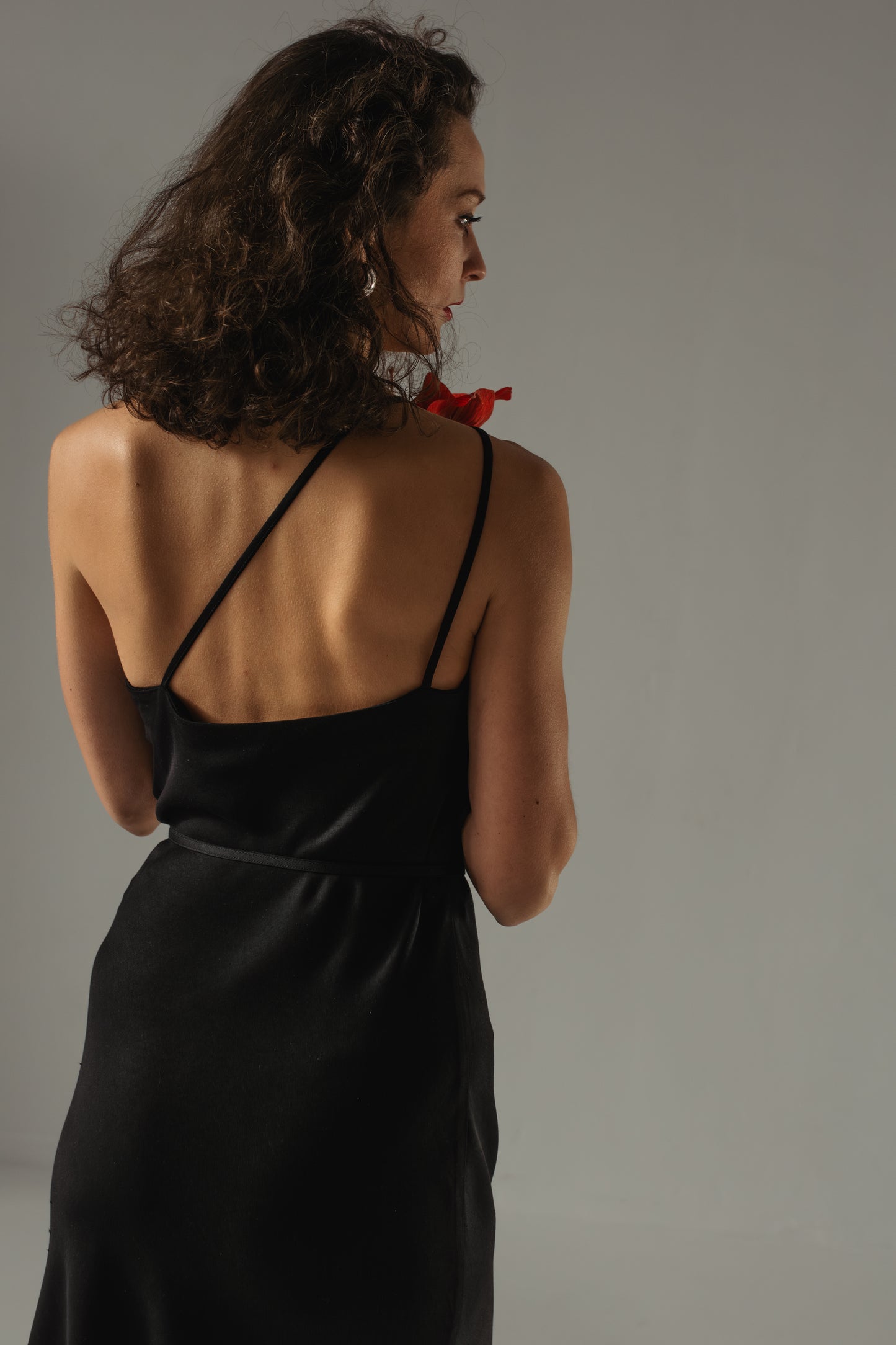 SAVANNAH BIAS CUT TENCEL™ MIDI DRESS - BLACK