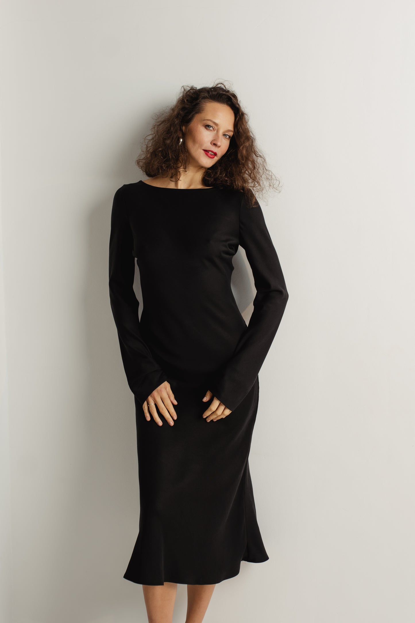 FLORENCE BIAS CUT TENCEL™ MIDI DRESS WITH SLEEVES - BLACK