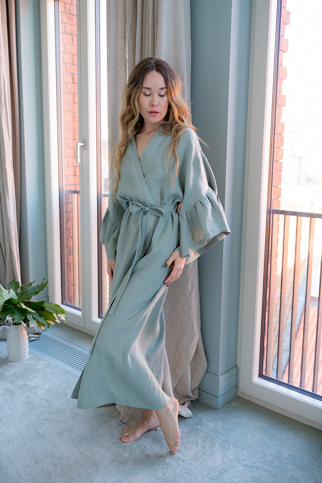 BELLE RUFFLE SLEEVE LINEN MAXI ROBE - MINT GREEN