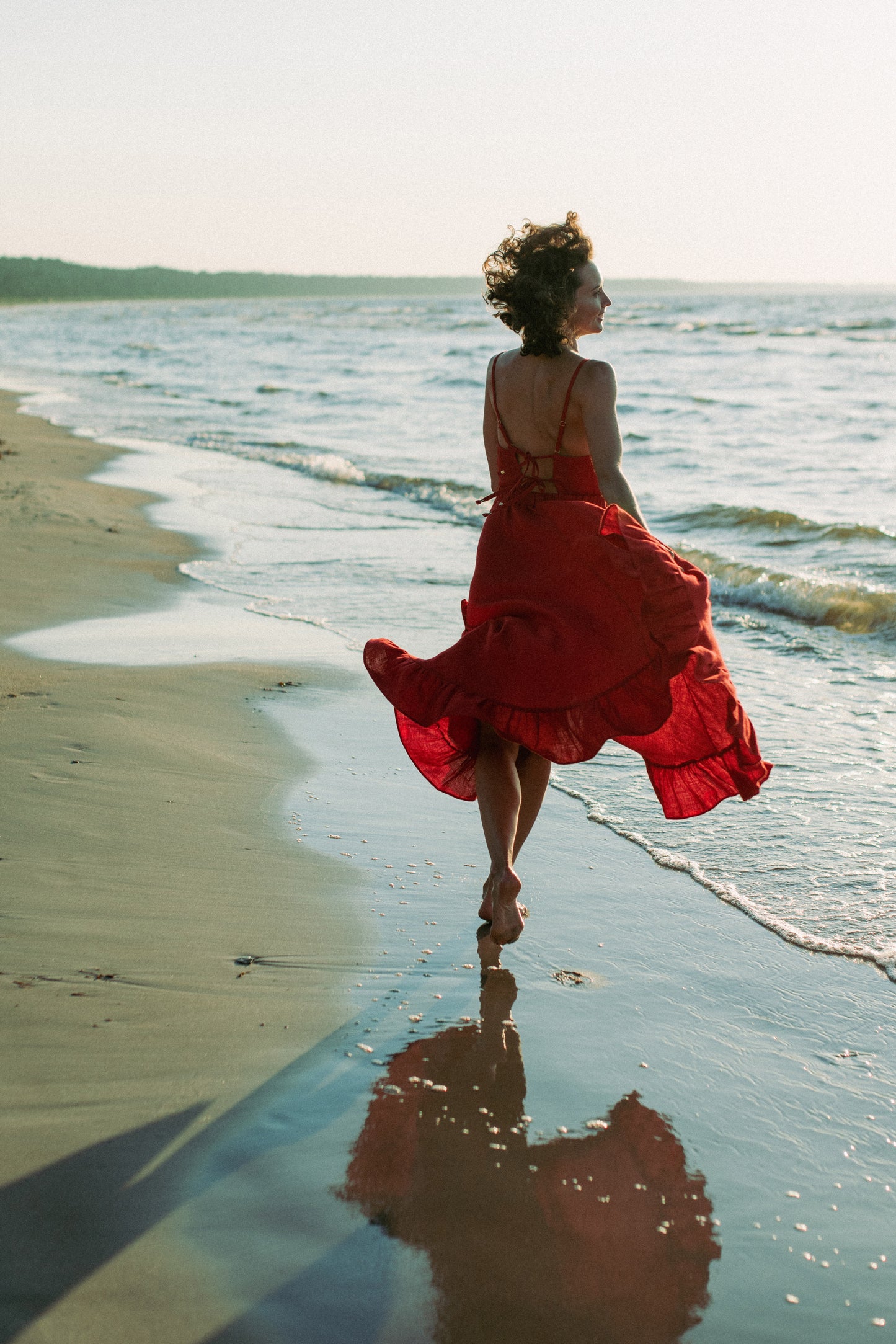 ARIELLE LINEN MAXI DRESS WITH OPEN BACK - RED