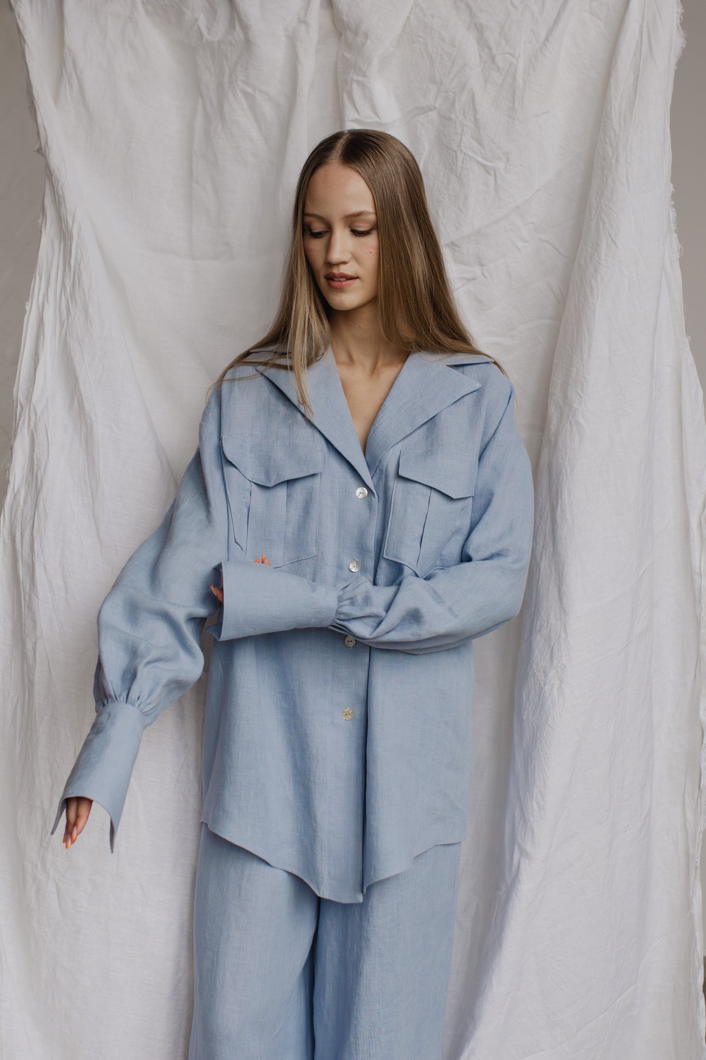 GABRIELLE LINEN SHIRT WITH BELT - LIGHT BLUE