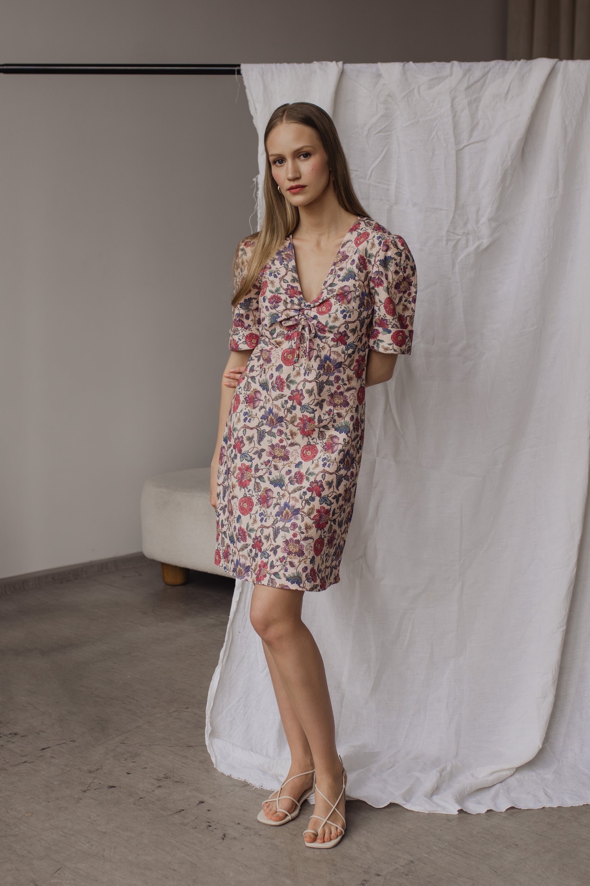 AVA PRINT LINEN MINI DRESS - FLOWER