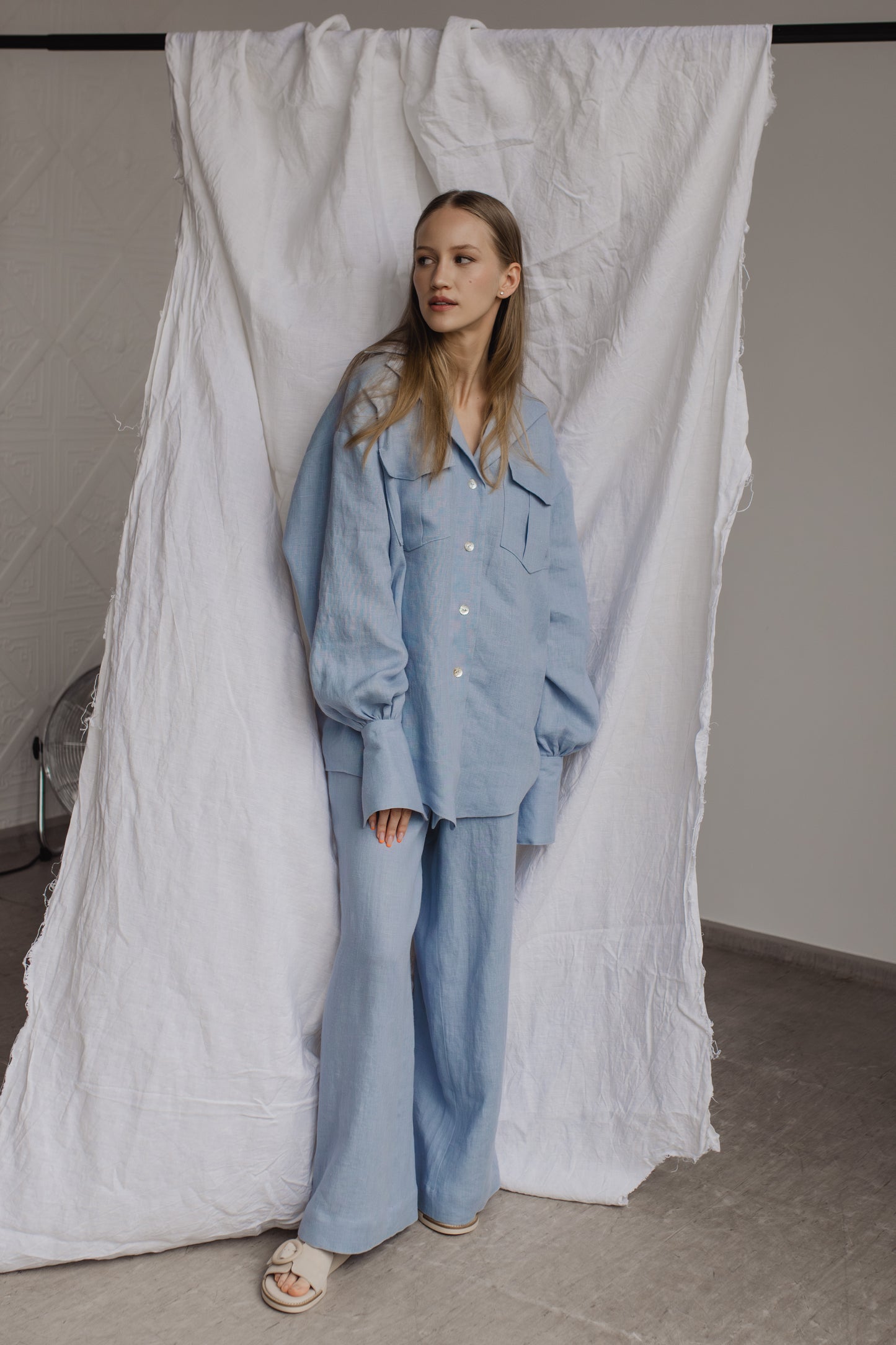 GABRIELLE LINEN SHIRT WITH BELT - LIGHT BLUE