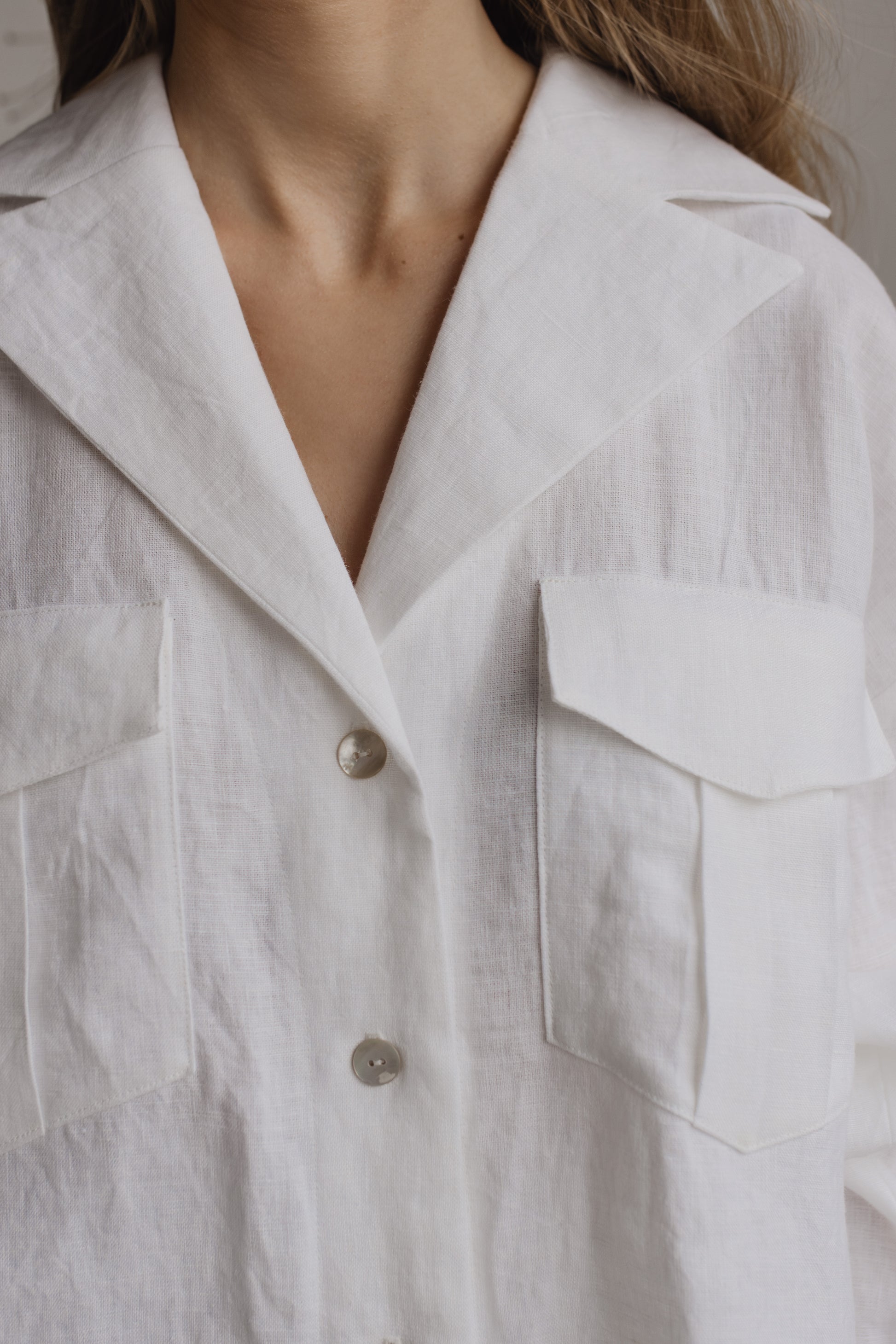 LINEN SHIRT WITH BELT - IVORY