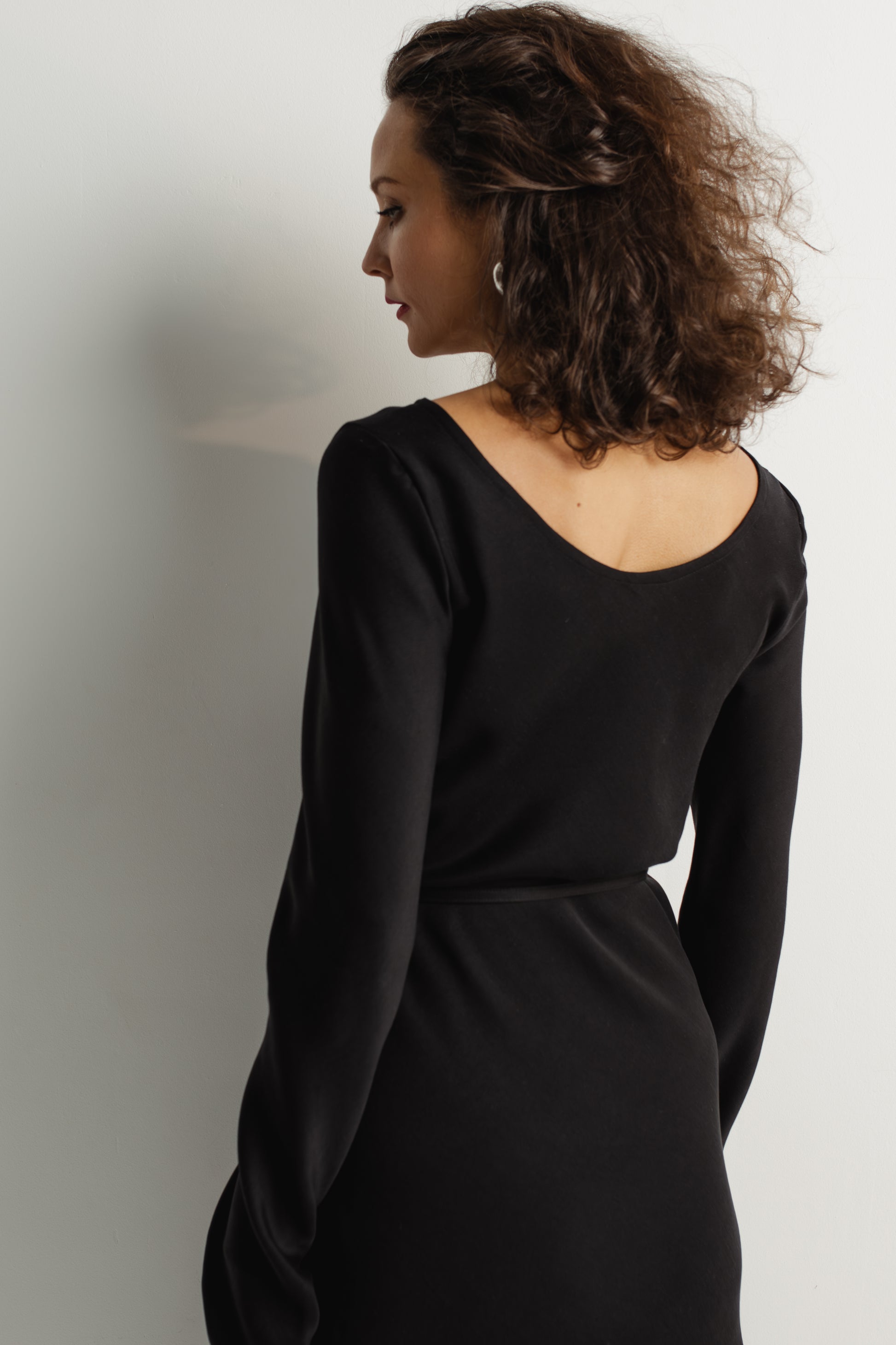 FLORENCE BIAS CUT TENCEL MIDI DRESS WITH SLEEVES - BLACK Birds of Milla FLORENCE BIAS CUT TENCEL MIDI DRESS WITH SLEEVES - BLACK Birds of Milla