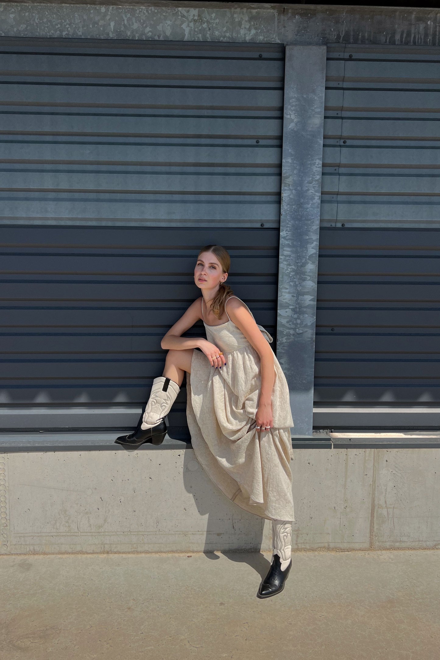 AUDREY MUSLIN MAXI DRESS - SAND